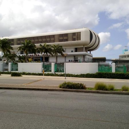 Spacious Colonial Bridgetown Exterior photo